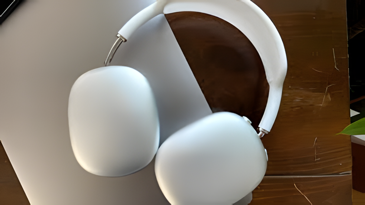 Apple AirPods Max Wireless Headphones – Active Noise Cancellation & Spatial Audio